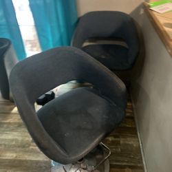 2 Bar Stools