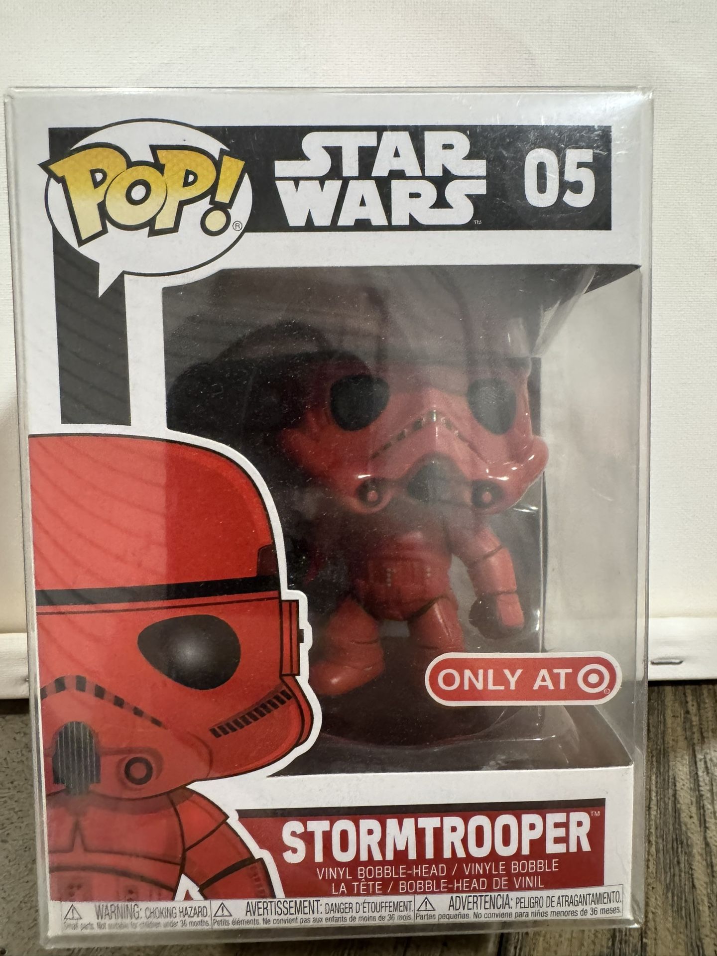 Stormtrooper Red Target Exclusive 05