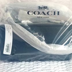 NWT COACH DOUBLE ZIP BLACK CROSSBODY BAG