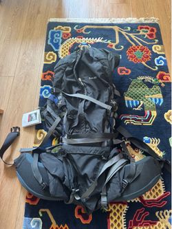 ARC'TERYX Bora 80 L internal frame backpack MADE IN CANADA mountaineering MD