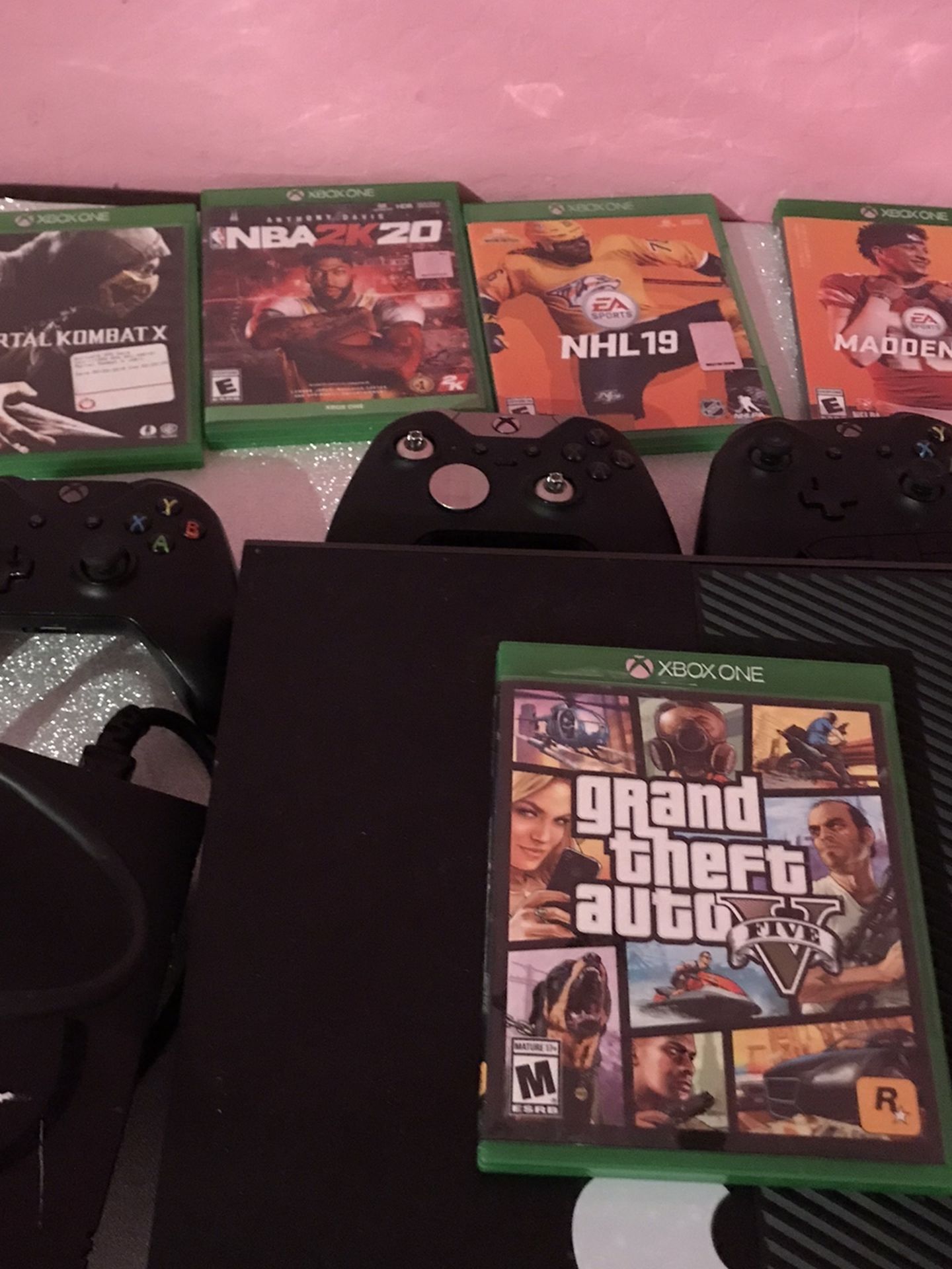 Xbox 1 New With Games