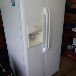 Frigidaire Side By Side French Door Refrigerator
