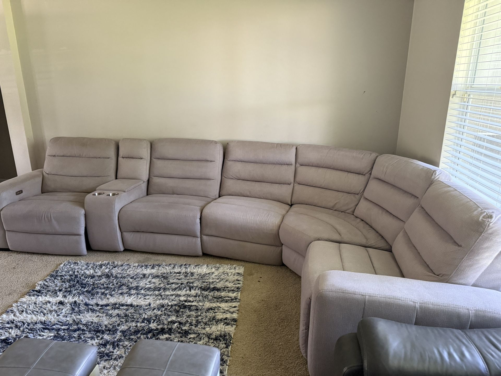 Recliner Sectional