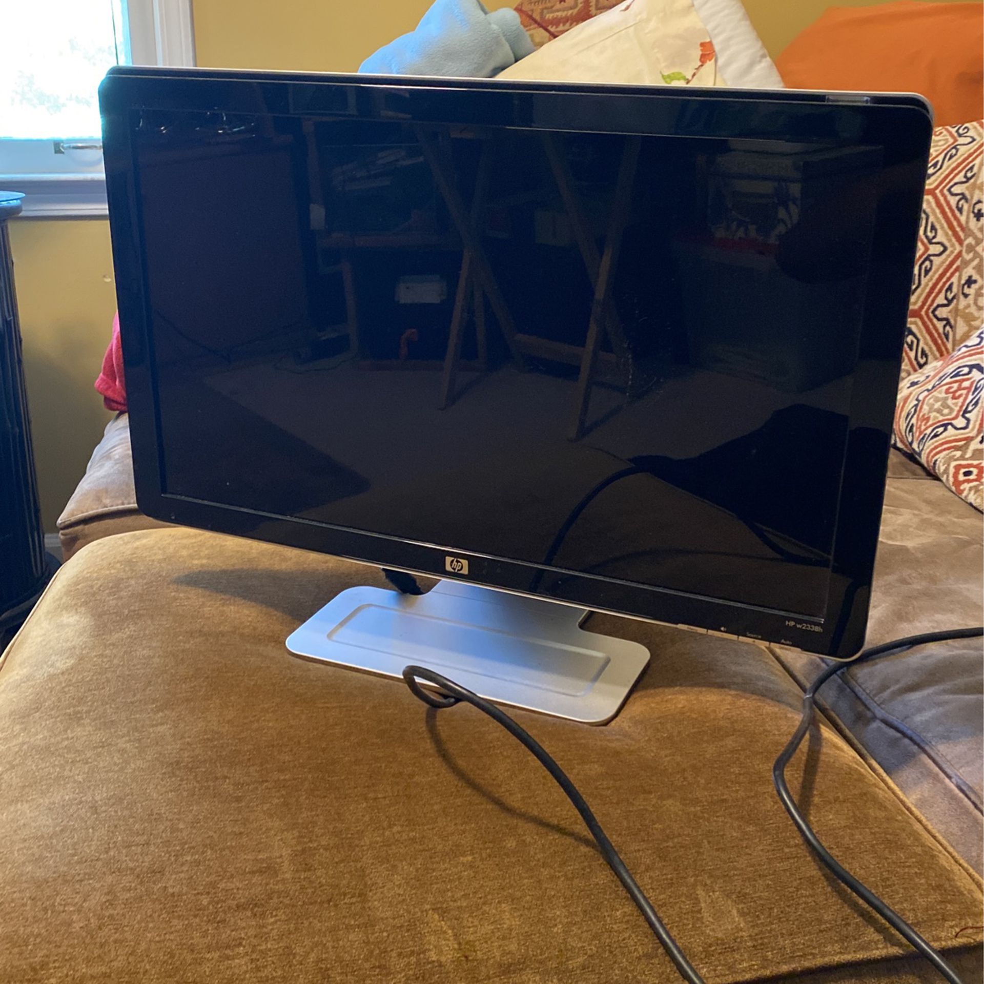 23” in. LCD HP Computer Monitor 