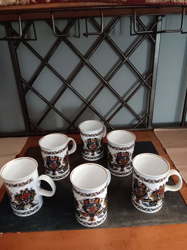 Vintage Gucci Gilded floral Mugs Bone China Cup with gold trim Signed Gucci