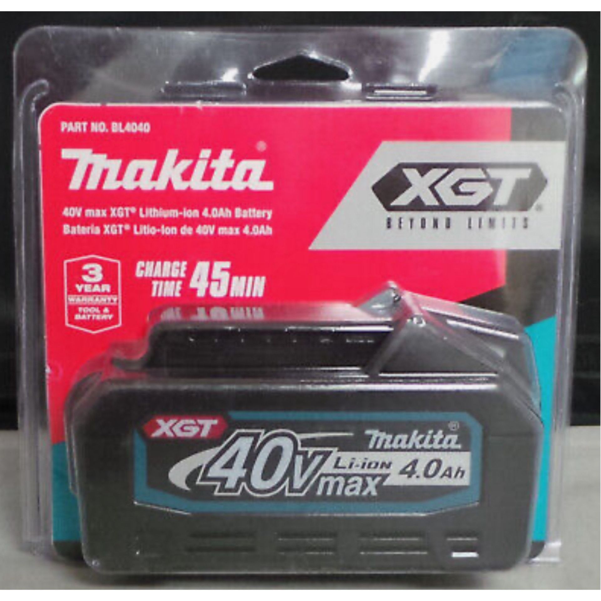 New MAKITA 40V MAX XGT 4.0AH BATTERY - BL4040