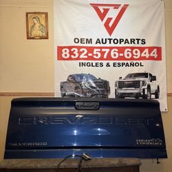 2021 2022 2025 Chevy Chevrolet Silverado 2500 HD 3500 Blue Rear Tailgate With Camera