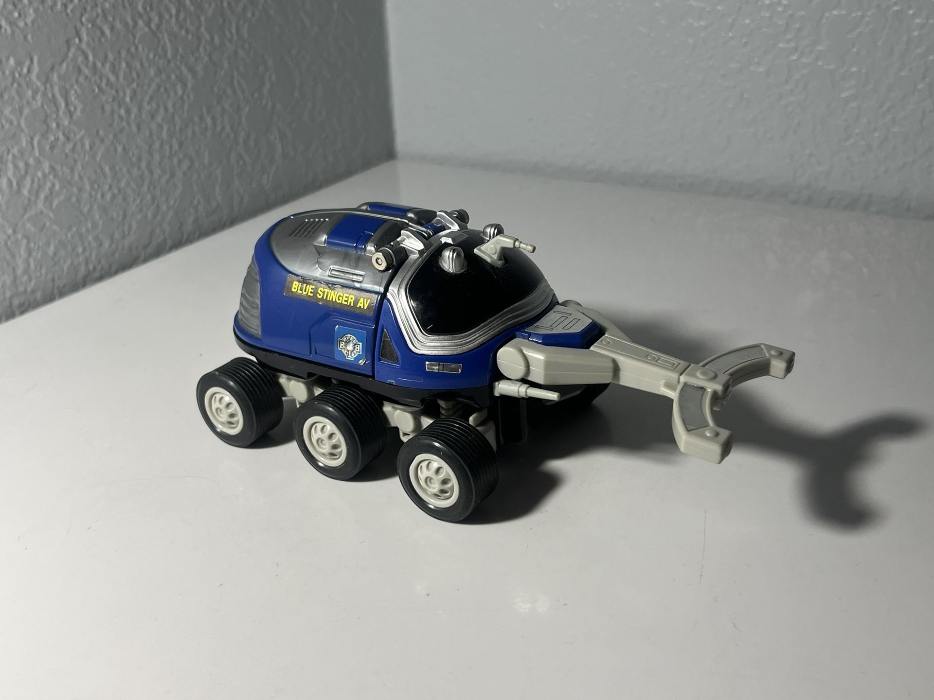 1996 Bandai Big Bad Beetle Borgs - Blue Stinger AV