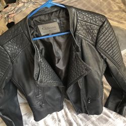Leather Jacket XL Fitted Womans