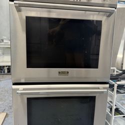 Thermador Built In 30 Inch Electric Double Oven And Free Microwave 