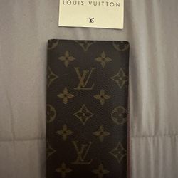Authentic LV wallet / CC holder 