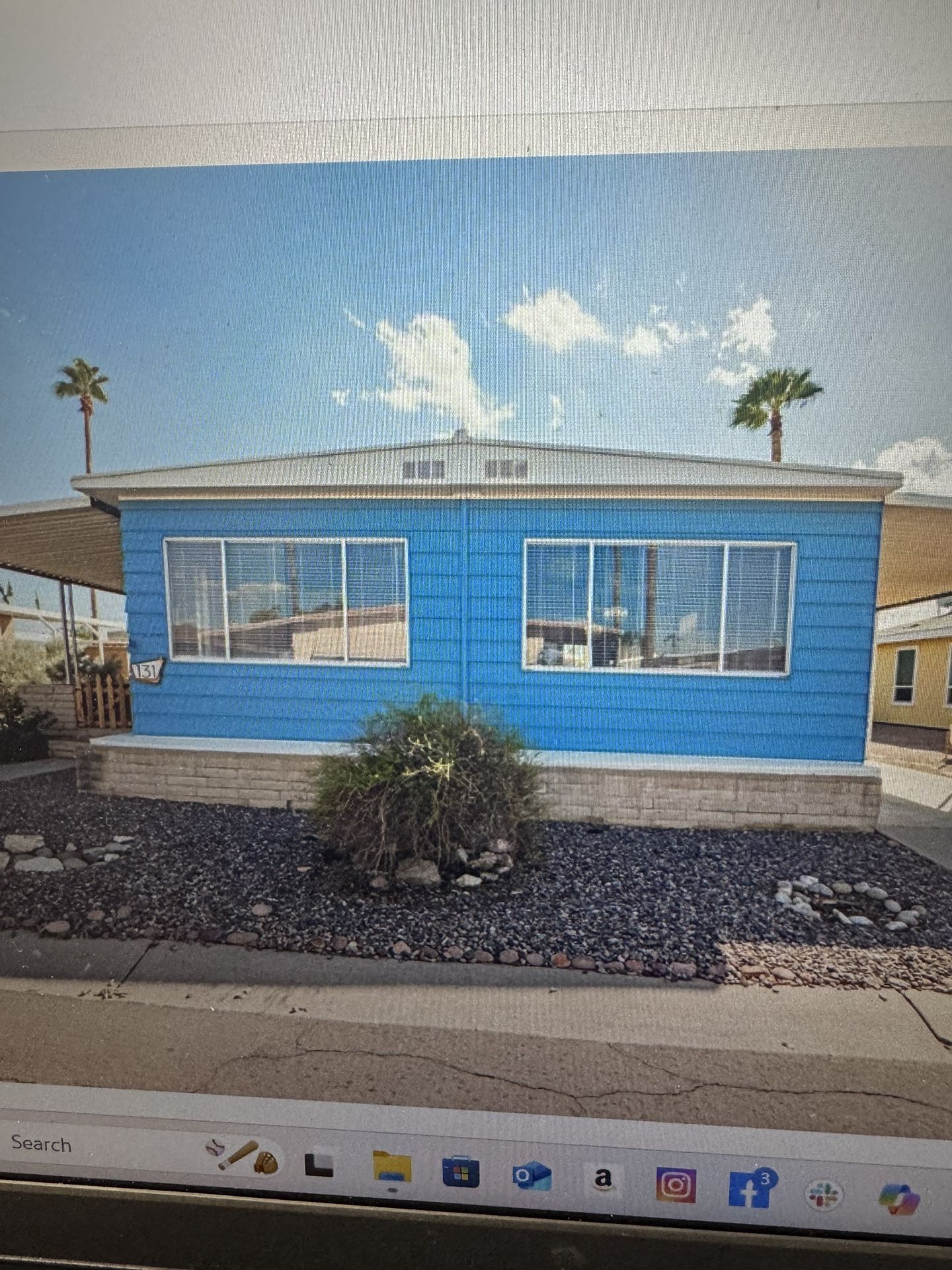 Beautiful 2 Bedroom 1.5 In The Meadows!