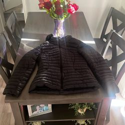 Size 8 Lululemon Pack It Down 700-Fill Puffer Jacket 