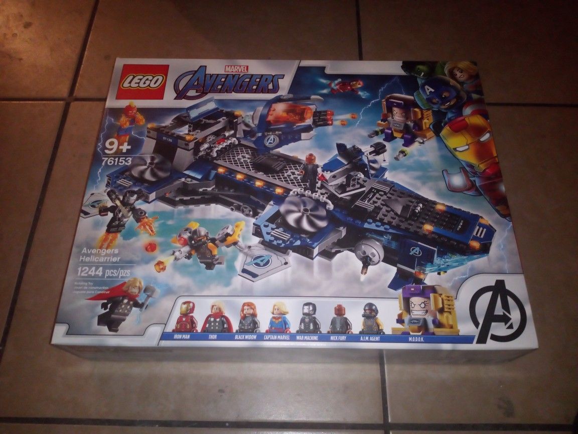 Lego Set #76153