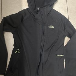 Women’s North face