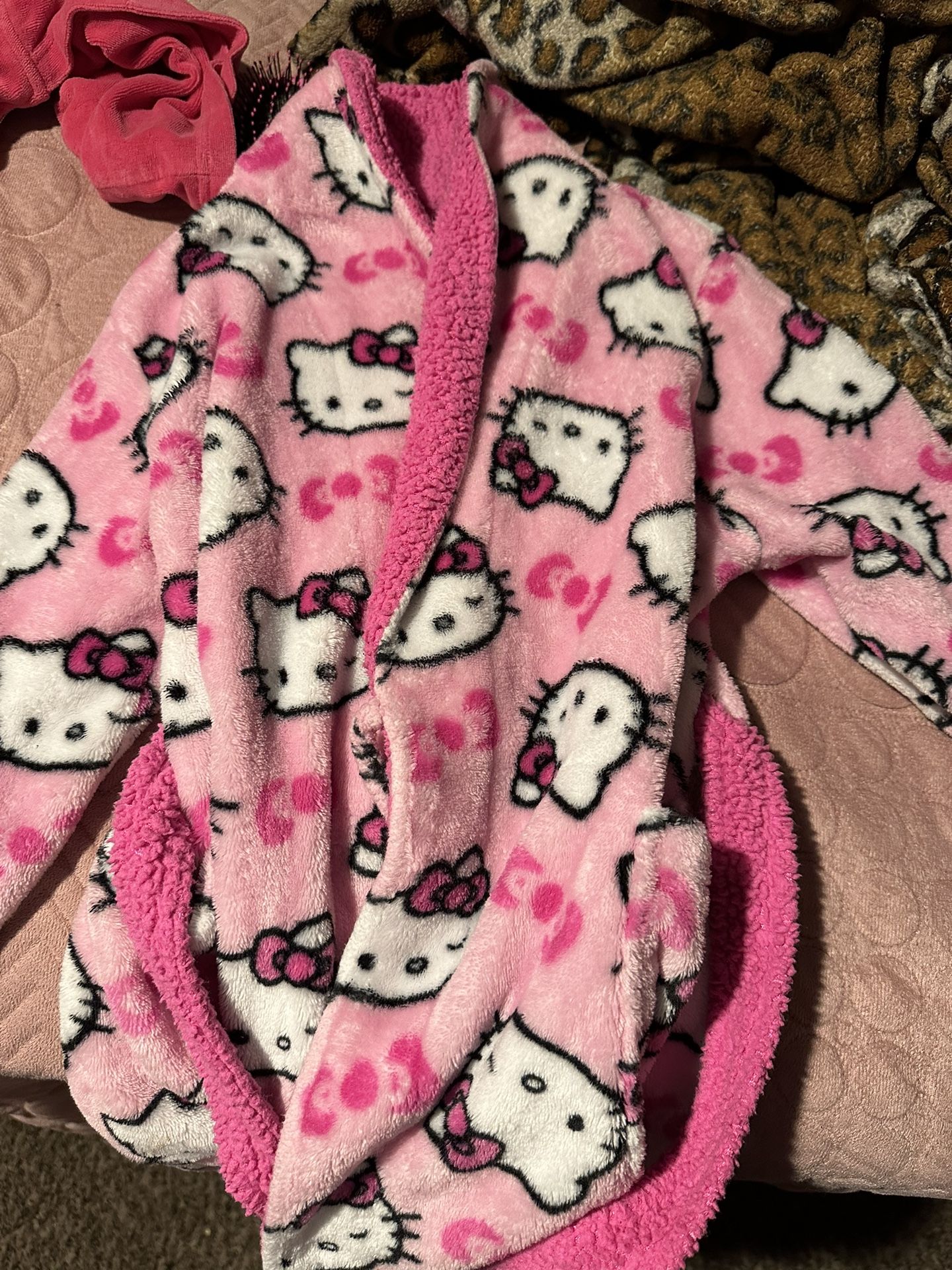 Hello Kitty Robe