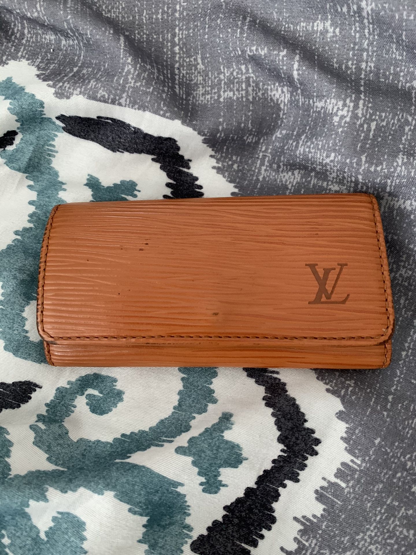 Louis Vuitton Epi key holder