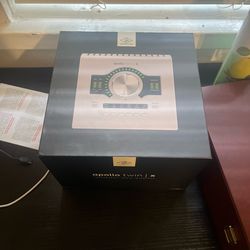 Universal Audio Apollo Twin X DUO Gen 2 Thunderbolt Audio Interface