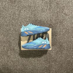 Adidas Yeezy 700 Faded Azure Size 10