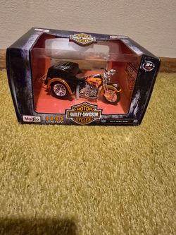 Maisto Harley-Davidson 1947 Servi-Car Trike 1:18 Diecast Motorcycle 32420 NIB