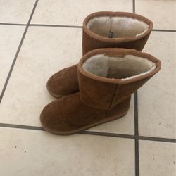 Youth Faux Fur Boots