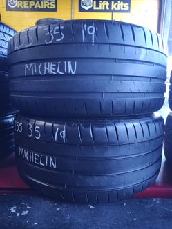PAIR OF P255/35R19 MICHELIN