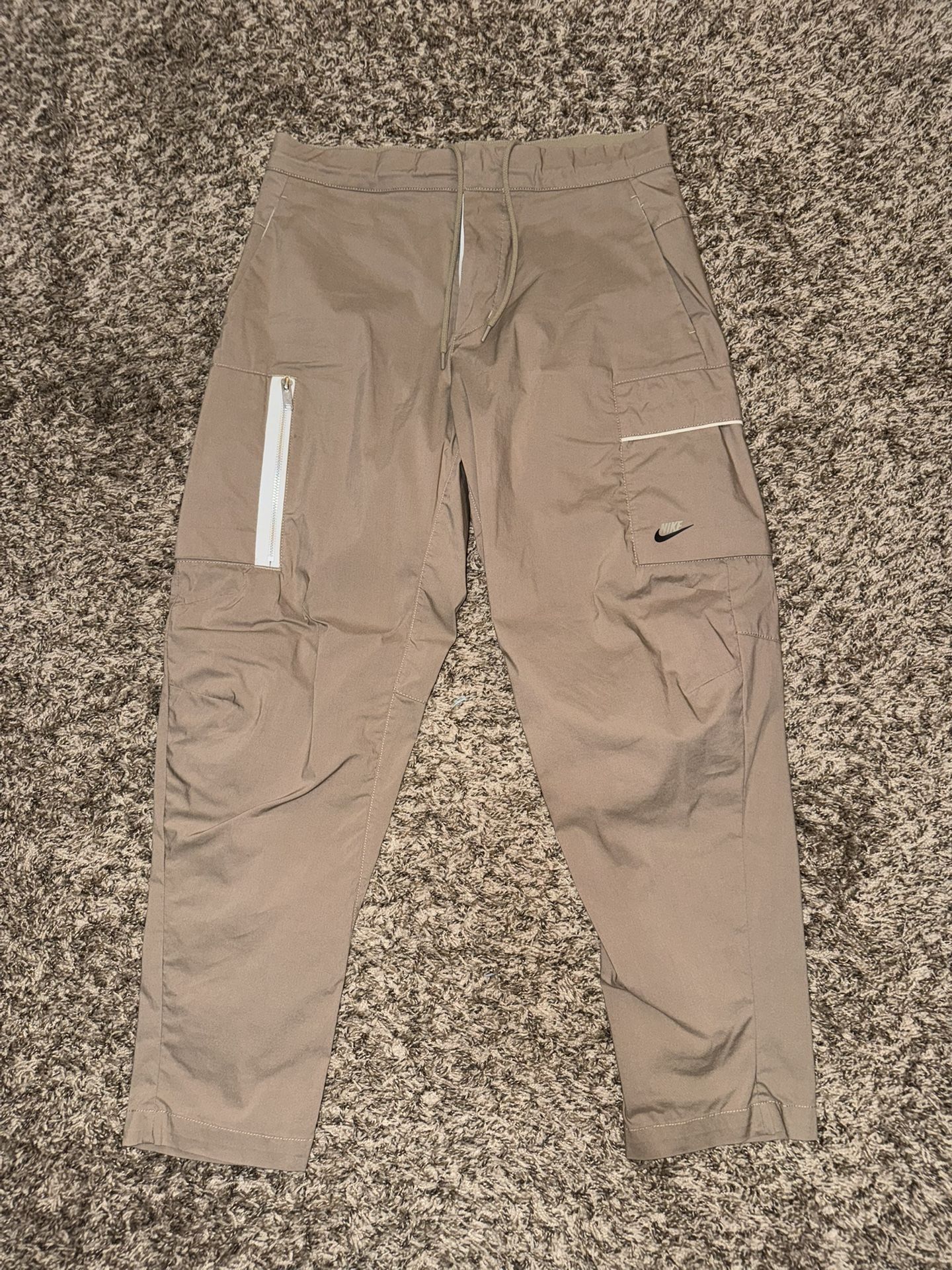 Nike Cargo Pants