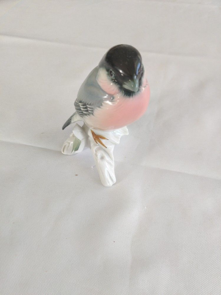 Karl En's Porcelain Ceramic "Bullfinch" Bird