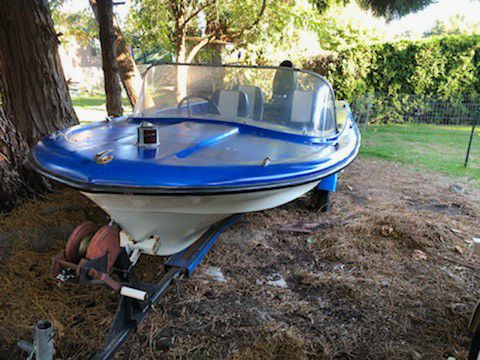14' boat with 50hp Mercury outboard