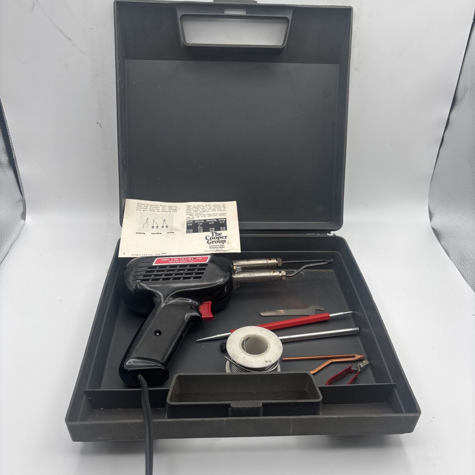 WELLER Model D550 Professional Soldering Gun w/ Case & Accessories (as pictured)
