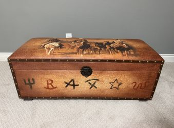 Western Storage Trunk