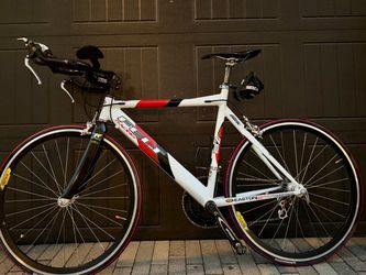 Felt B2 TT bike Size Small