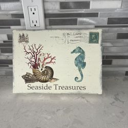Seaside treasures wood box - seahorse -