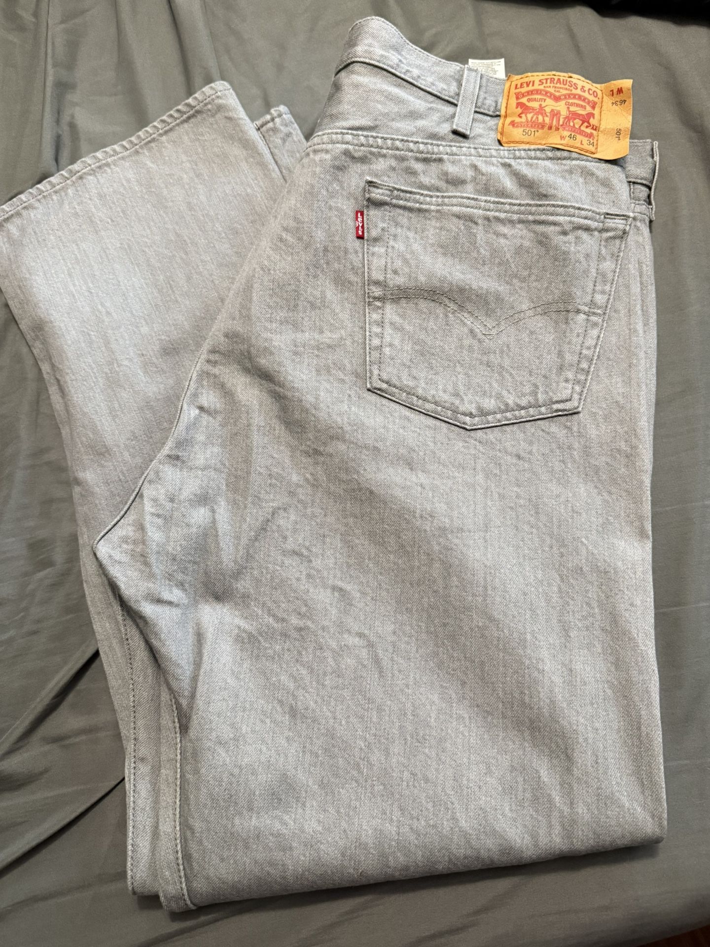 LEVIS 501 JEANS 46x34 PREOWNED GRAY