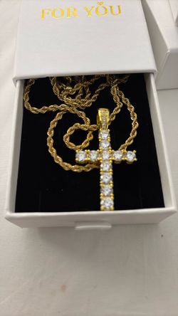 Diamond Cross With Chain 