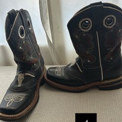 Cowboy Boots 