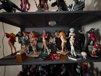 Anime figurines