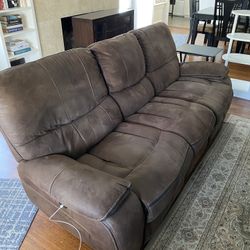 Power Recliner Sofa Must Pick Up