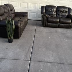 DARK BROWN GENUINE LEATHER POWER RECLINER COUCH AND LOVE SEAT SET, DELIVERY INCLUDED  