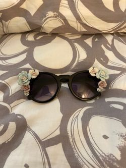 Flower sunglasses