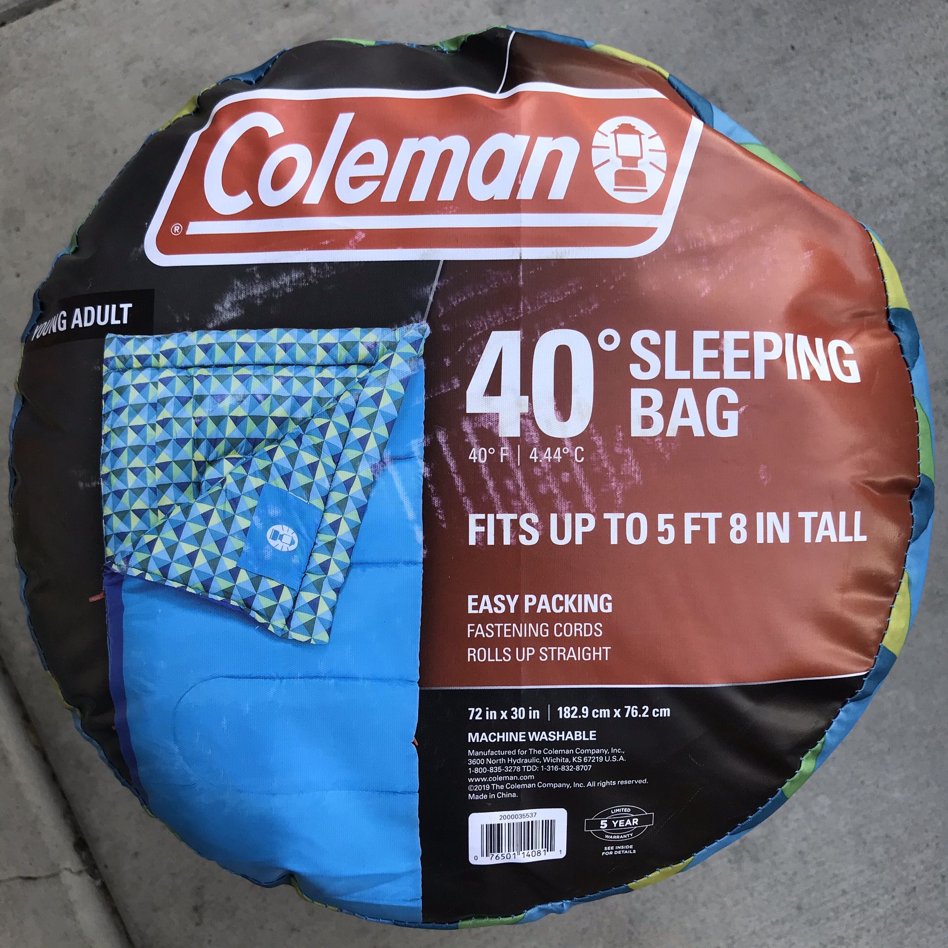 Brand New ! Price for 2 Adult 40 Degree & 50 Degree sleeping Bags Blue and Green Youth Adult Sleeping Bag ! Coleman Montrose Camping Equipment !