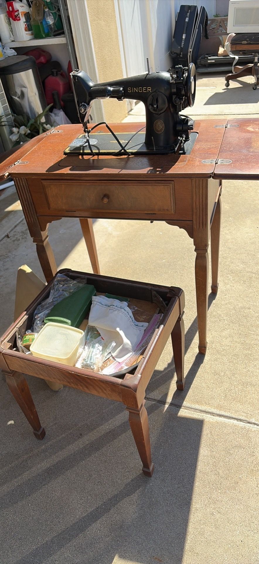 Antique singer sewing machine