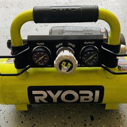 Ryobi 18v  1 Gallon Cordless Compressor
