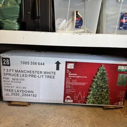 7.6 ft manchester white spruce led