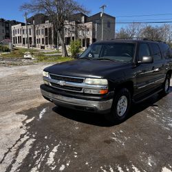 2004 Chevrolet Suburban