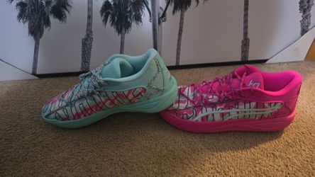 Shoes for sale size 13-15. Prices vary per pair.