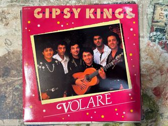 Lp Records size 33 and 45 of the small records more than 200s units