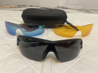 TOREGE Sports Sunglasses Set – 3 Interchangeable Lenses (Unused)