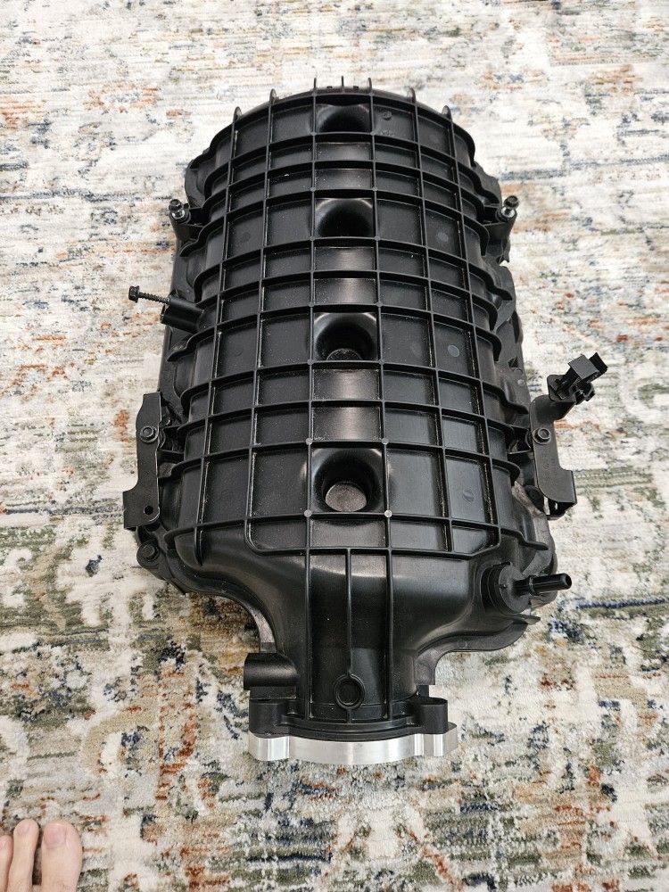 2020+ C8 Corvette / 1320 Junkie Performance Hand Ported Intake Manifold