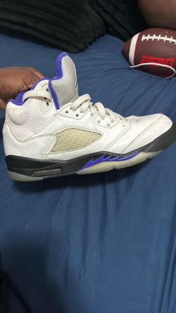 Jordan 5s size 6y